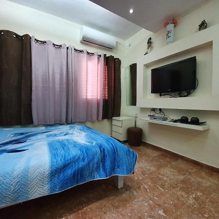 Ezore Yam Apartmens - Elmali'Akh St. 4 Bat Yam Εξωτερικό φωτογραφία