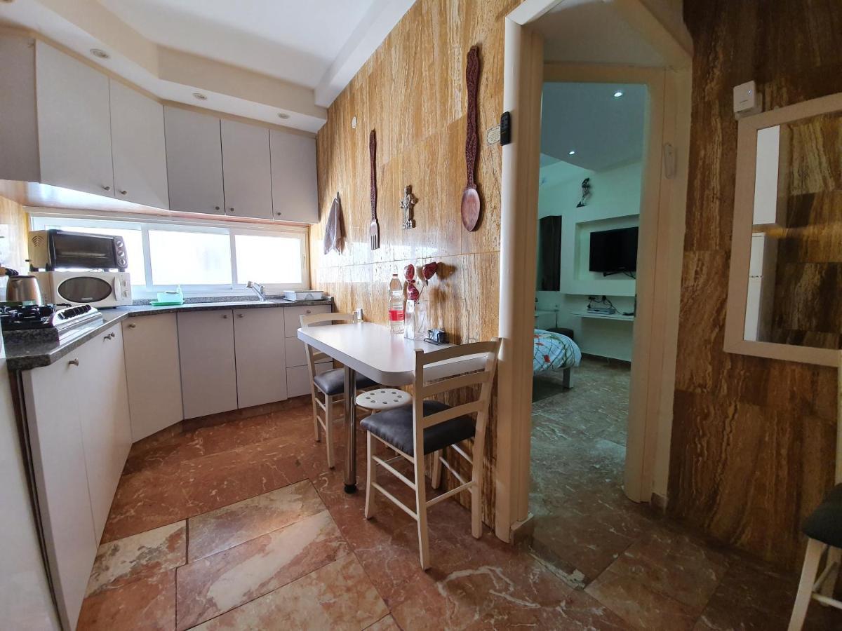 Ezore Yam Apartmens - Elmali'Akh St. 4 Bat Yam Εξωτερικό φωτογραφία