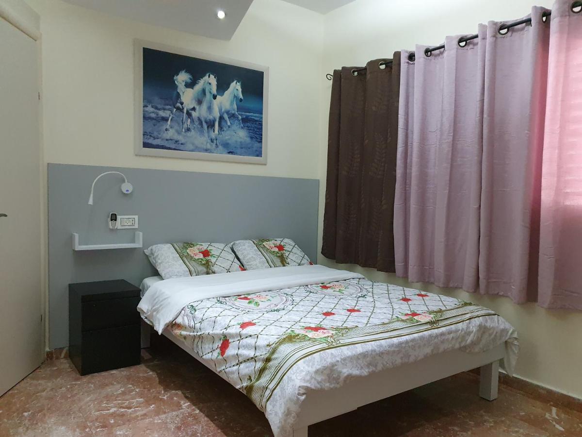 Ezore Yam Apartmens - Elmali'Akh St. 4 Bat Yam Εξωτερικό φωτογραφία
