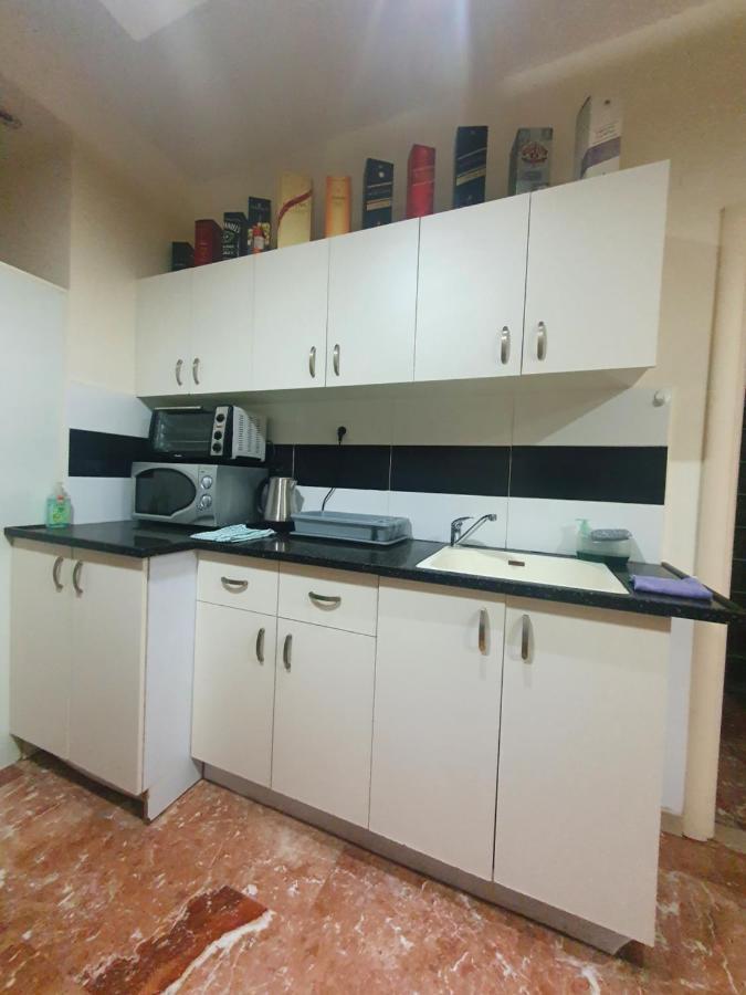 Ezore Yam Apartmens - Elmali'Akh St. 4 Bat Yam Εξωτερικό φωτογραφία