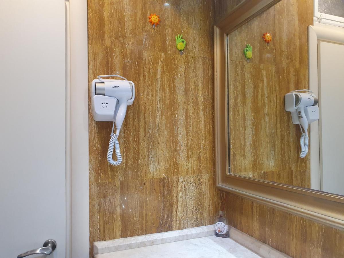 Ezore Yam Apartmens - Elmali'Akh St. 4 Bat Yam Εξωτερικό φωτογραφία