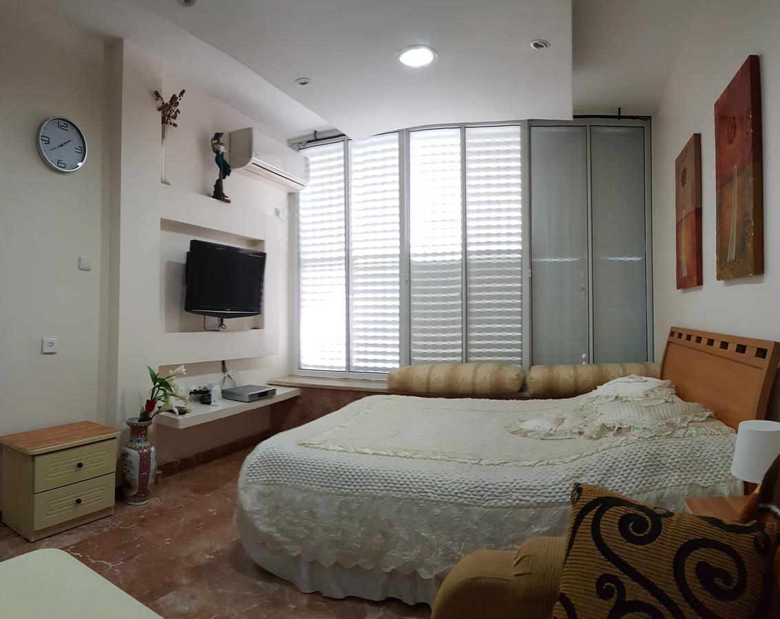 Ezore Yam Apartmens - Elmali'Akh St. 4 Bat Yam Εξωτερικό φωτογραφία